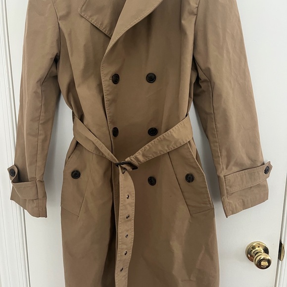 NWOT Express Tan Trench Coat Size Medium - Picture 3 of 8
